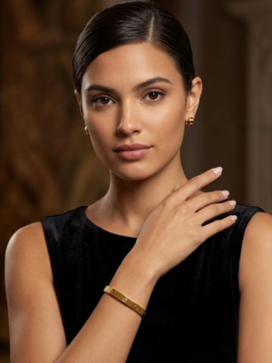 Brazalete dorado laminado en oro de 18 quilates